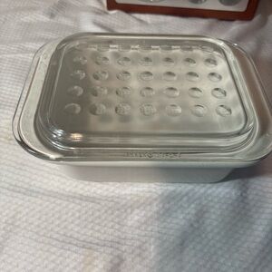 Corning Ware French White MC-1-B Casserole & Dimpled Lid 2 Qt Baking 7x5.5x2"